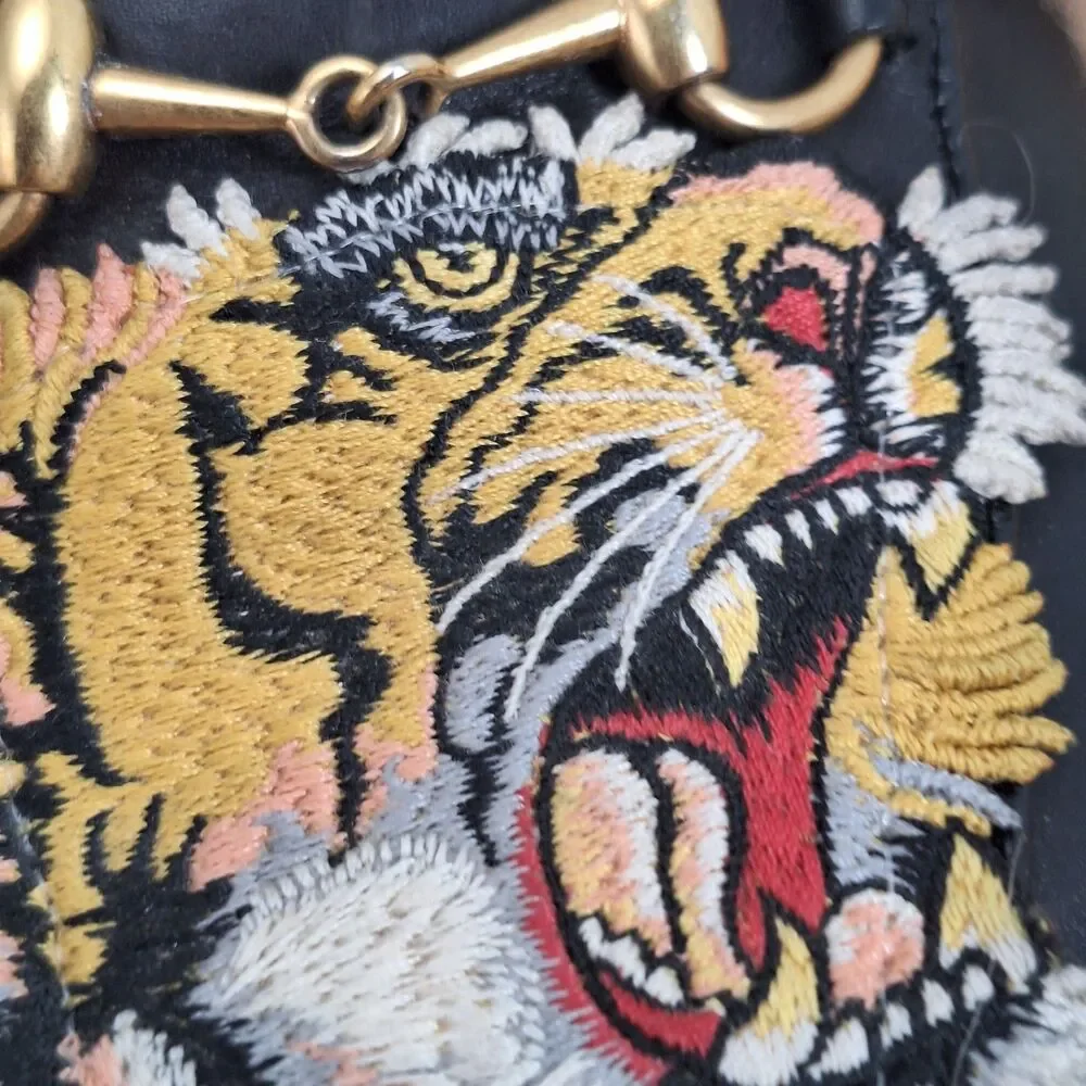 Gucci SINGLE LEFT SHOE ONLY Princetown Mule Women 6  Black Fur Horsebit Tiger